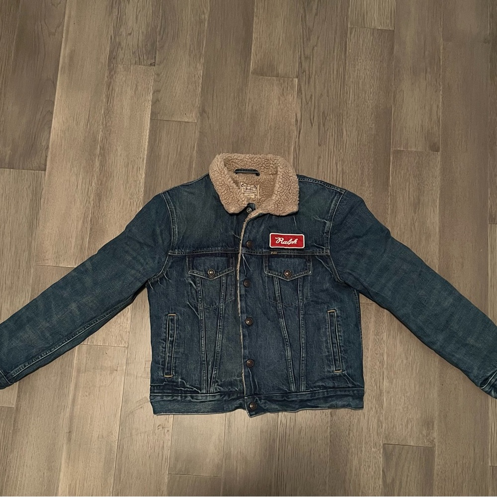 Polo Ralph Lauren sherpa lined denim trucker jacket size M. Worn Once like new.